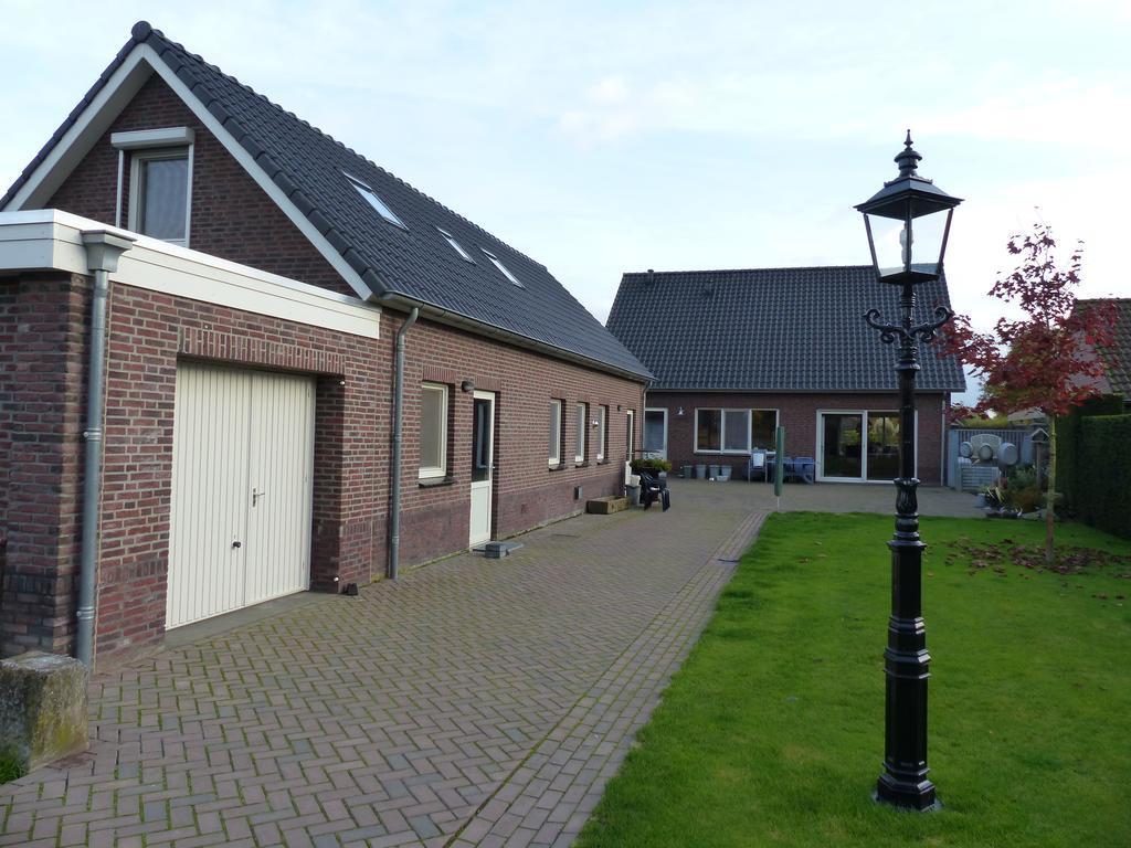 De Zolder Bed & Breakfast Meterik Exterior photo